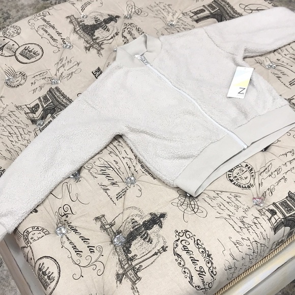 Z By Zella Girl Teddy Faux Fur Bomber Jacket - Picture 6 of 7